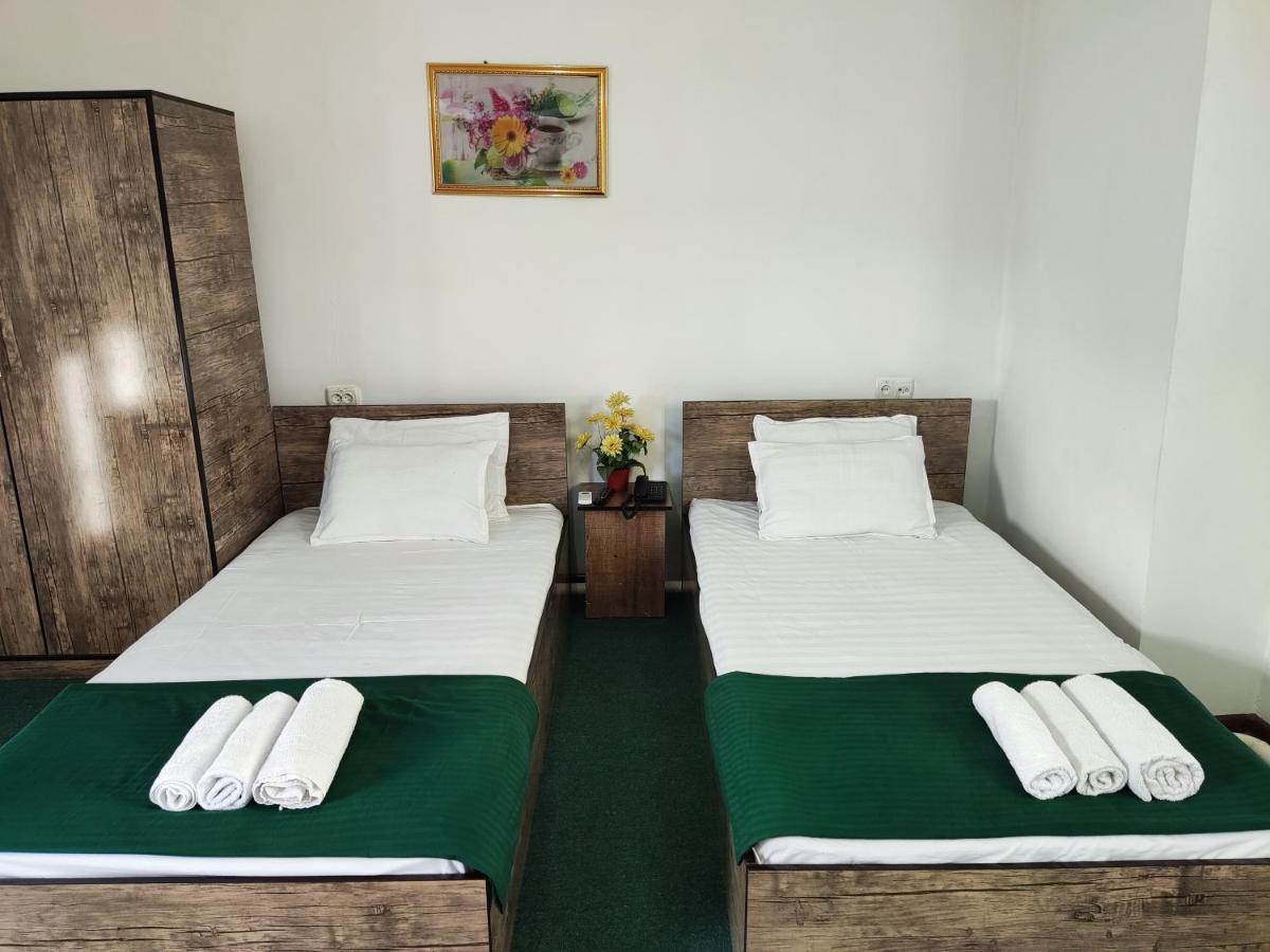 Green House Hotel بخارى المظهر الخارجي الصورة